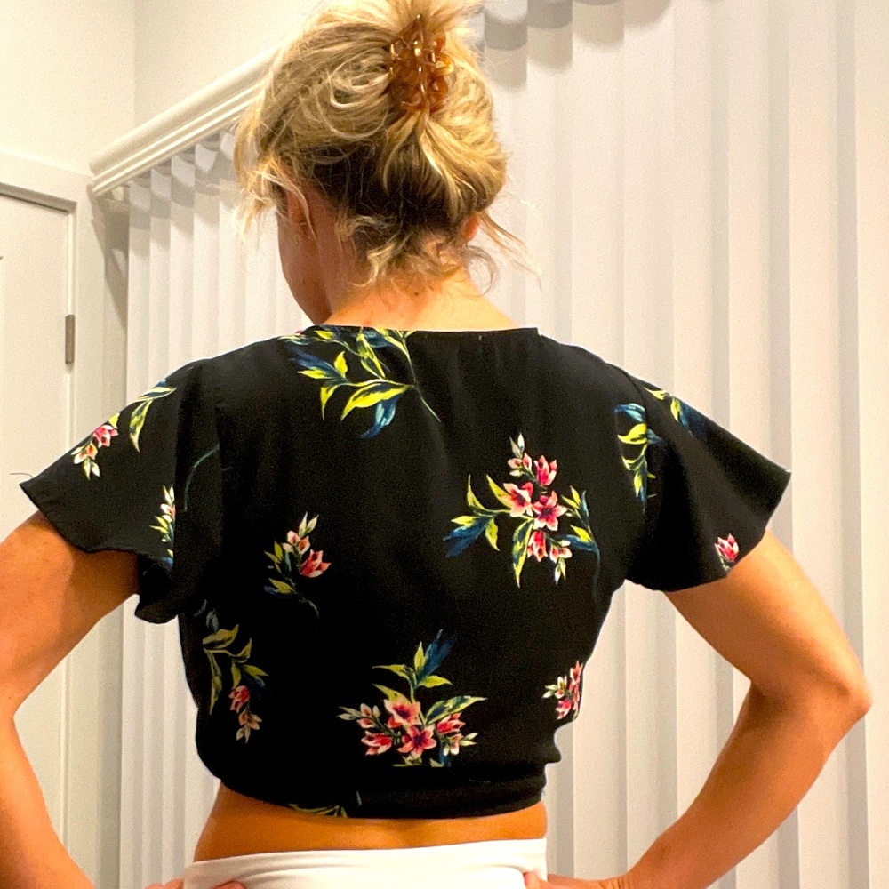 Crop - Picture 3 of 5